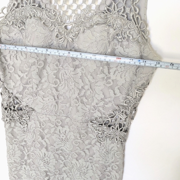 Elegant Lace Dress in Gray - Picture 10 of 11